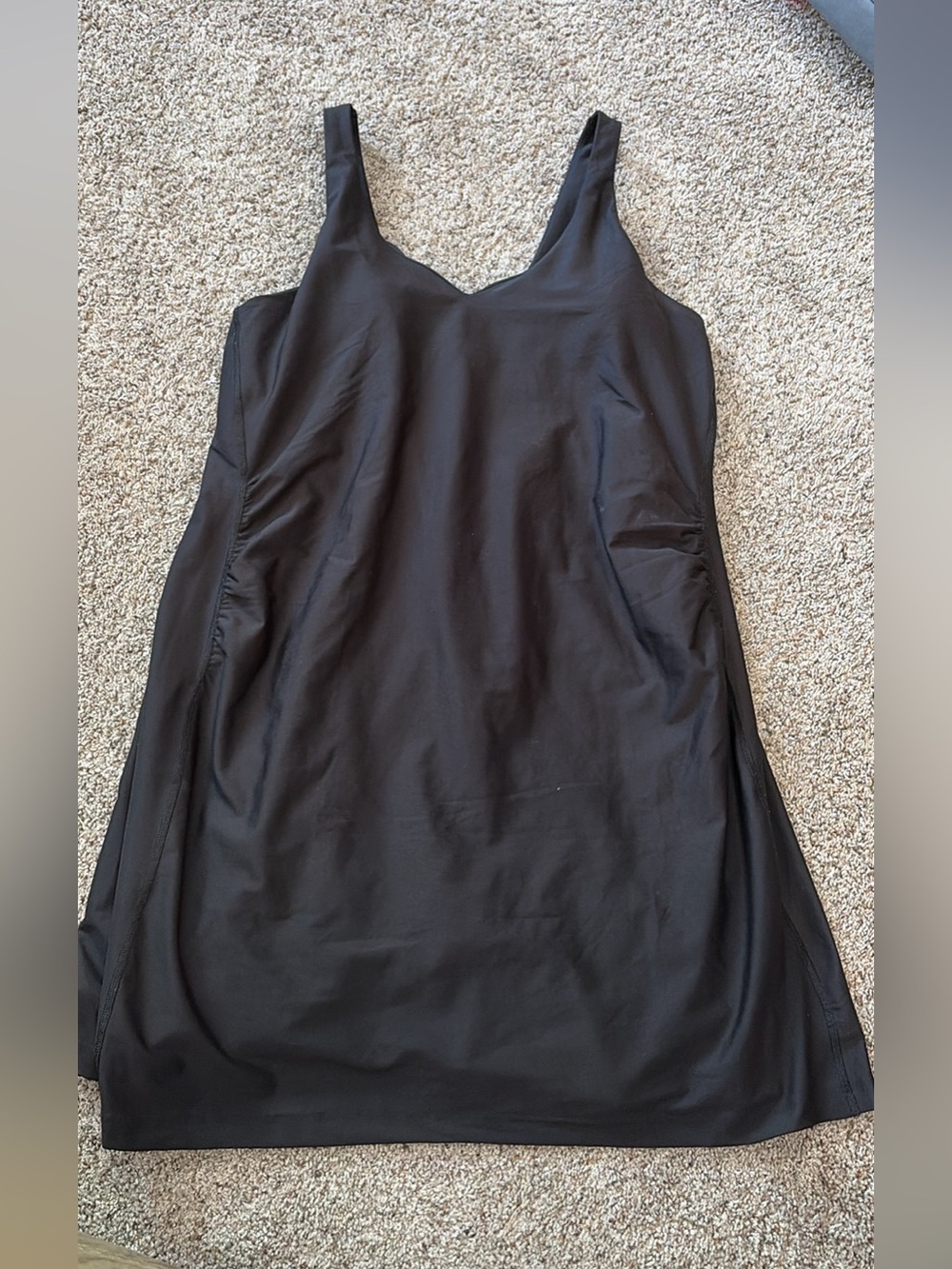 Old Navy powersoft maternity dress. Size large.